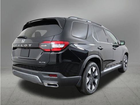 New 2026 Honda Pilot Elite image 5