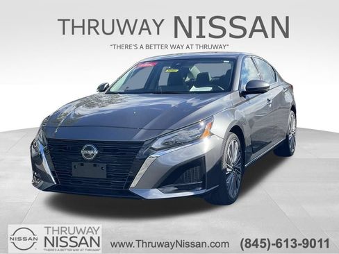 Certified 2023 Nissan Altima 2.5 SL AWD/4WD image 1
