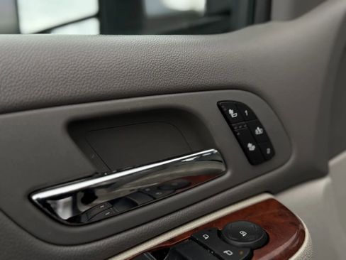 Used 2011 Chevrolet Silverado 3500 LTZ w/ LTZ Plus Package image 21