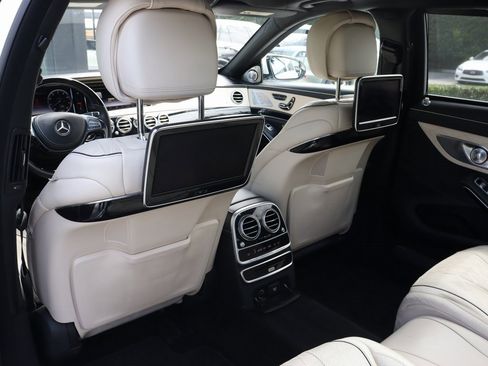 Used 2016 Mercedes-Benz Maybach S 600 Maybach S 600 image 19