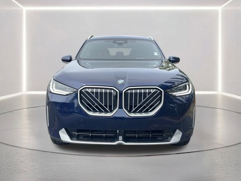 New 2026 BMW X3 xDrive30 w/ Premium Package image 2