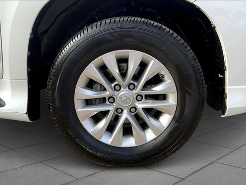 Used 2014 Lexus GX 460 image 10