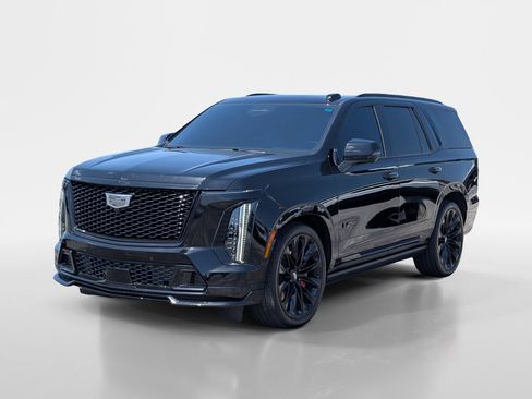 Used 2025 Cadillac Escalade V w/ LPO, ONYX Package AWD/4WD image 5