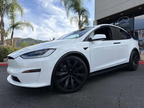 Used 2023 Tesla Model X AWD/4WD image 10