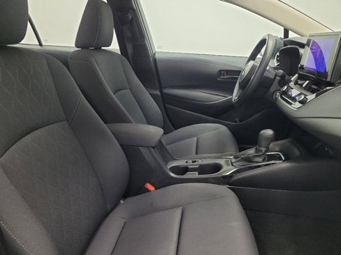 Used 2024 Toyota Corolla LE FWD image 21