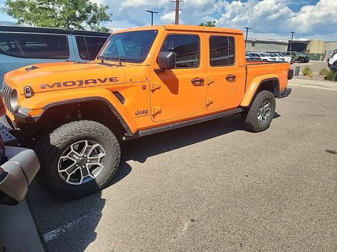 Used 2025 Jeep Gladiator Mojave AWD/4WD image 1