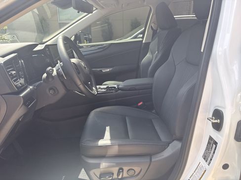 Used 2026 Lexus NX 350h AWD w/ Accessory Package (Z1) image 18