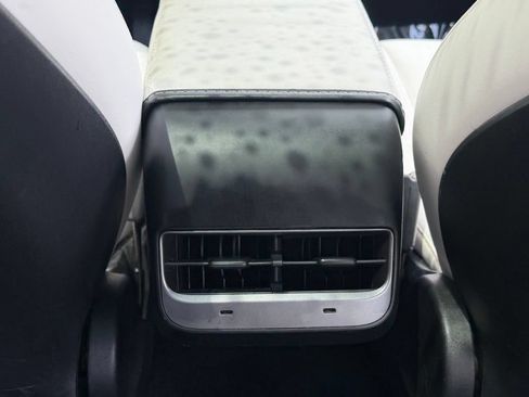 Used 2020 Tesla Model Y Long Range AWD/4WD image 50