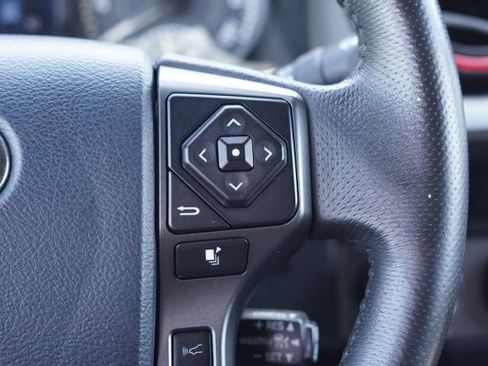 Used 2019 Toyota Tacoma TRD Off-Road w/ Technology Package AWD/4WD image 30
