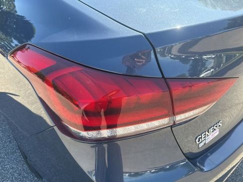 Used 2016 Hyundai Genesis 3.8 w/ Option Group 02 RWD image 10