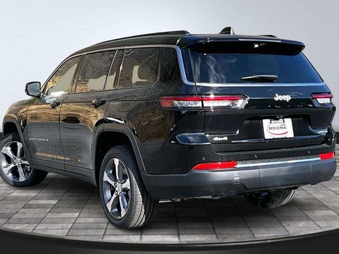 New 2025 Jeep Grand Cherokee L Limited w/ Luxury Tech Group II image 4