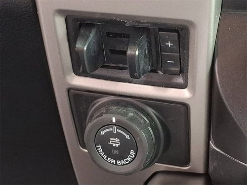 Used 2020 Ford F250 Lariat image 26