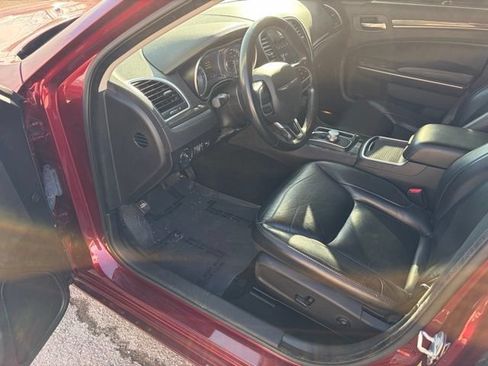 Used 2021 Chrysler 300 Touring L RWD image 16