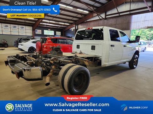 Used 2022 RAM 3500 Tradesman AWD/4WD image 4
