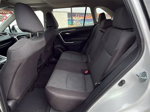 Used 2024 Toyota RAV4 XLE w/ Convenience Package image 15