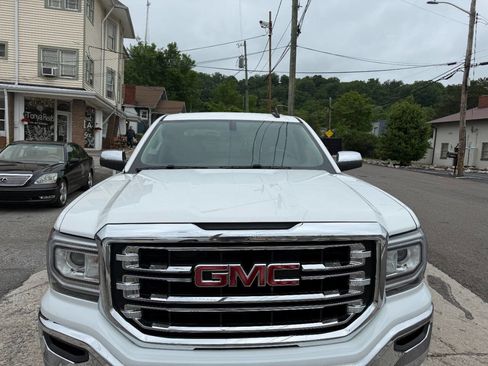 Used 2017 GMC Sierra 1500 SLT w/ SLT Premium Package AWD/4WD image 3