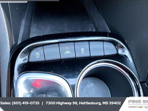 Used 2024 Buick Encore GX Preferred FWD image 23