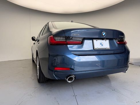 Used 2026 BMW 330i xDrive Sedan w/ Convenience Package AWD/4WD image 4