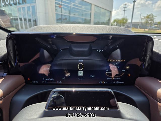 New 2027 Lincoln Aviator Reserve w/ Luxury Package AWD/4WD image 20