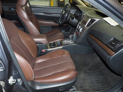 Used 2014 Subaru Outback 2.5i Limited image 15