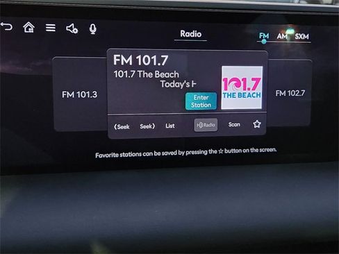 Used 2025 Genesis G80 2.5T image 11