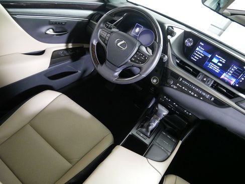 Used 2019 Lexus ES 350 w/ Premium Package FWD image 9