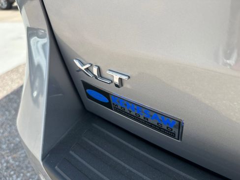 Used 2024 Ford Expedition XLT AWD/4WD image 39