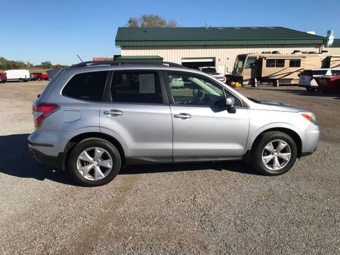 Used 2014 Subaru Forester 2.5i Limited image 4