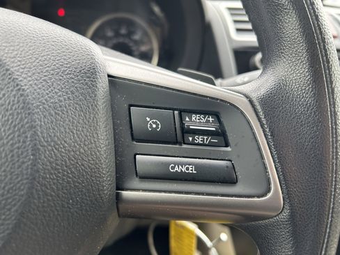 Used 2016 Subaru Impreza 2.0i Premium image 16