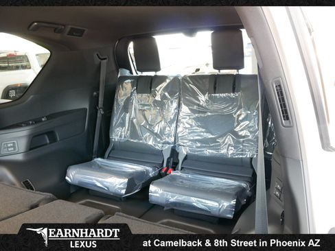 New 2026 Lexus LX 600 4WD w/ Luxury Package image 12