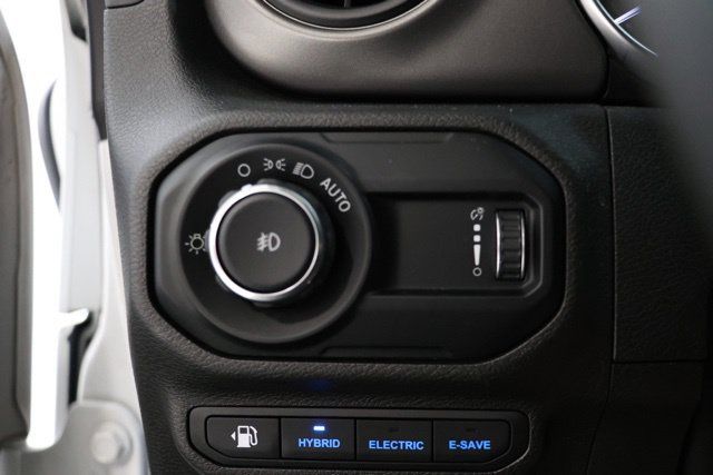 Used 2023 Jeep Wrangler Unlimited w/ 8.4" Radio Group AWD/4WD image 21