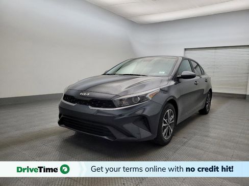 Used 2023 Kia Forte LXS image 1