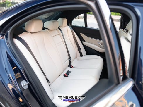 Used 2018 Mercedes-Benz E 400 4MATIC Sedan image 18