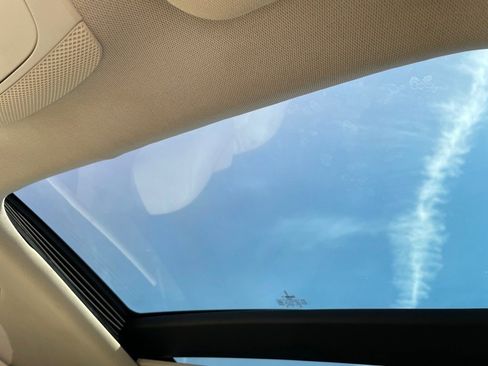 Used 2015 Lincoln MKC AWD w/ Equipment Group 101A Select image 17