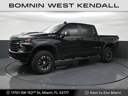 Used 2024 Chevrolet Silverado 1500 ZR2 w/ Technology Package AWD/4WD image 1