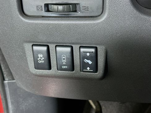 Used 2015 Nissan Titan PRO-4X image 16