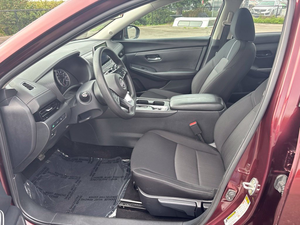 Used 2024 Nissan Sentra SV FWD image 8