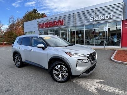 Used 2022 Nissan Rogue SV w/ SV Premium Package