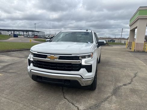 Used 2023 Chevrolet Silverado 1500 LT w/ Protection Package image 5