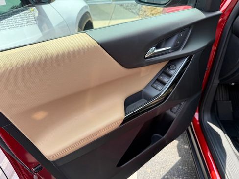 New 2026 Chevrolet Equinox ACTIV w/ LPO, Floor Liner Package FWD image 8
