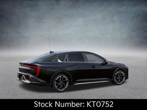 New 2026 Kia K4 GT-Line FWD image 6