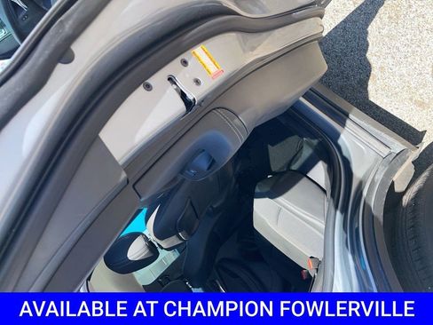 Certified 2023 Buick Encore GX Select image 9