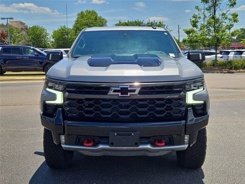 Used 2024 Chevrolet Silverado 1500 ZR2 w/ Technology Package AWD/4WD image 5