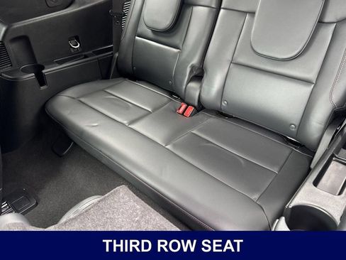 Used 2025 Ford Explorer ST w/ Sun And Sound Package AWD/4WD image 19