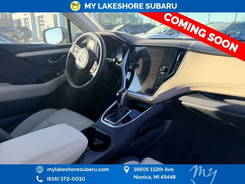 Used 2025 Subaru Outback Premium image 17