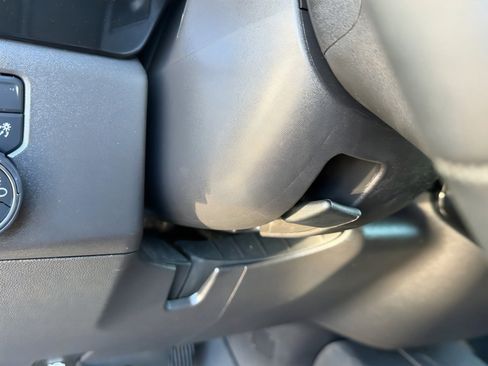 Used 2023 Chevrolet Silverado 1500 RST w/ Z71 Off-Road Package image 16