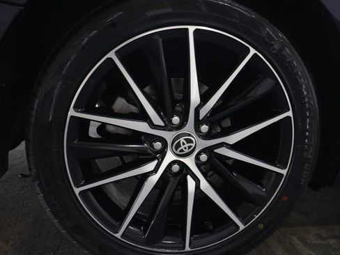 Used 2021 Toyota Camry SE FWD image 33