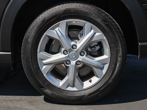 Certified 2025 Honda HR-V LX image 10