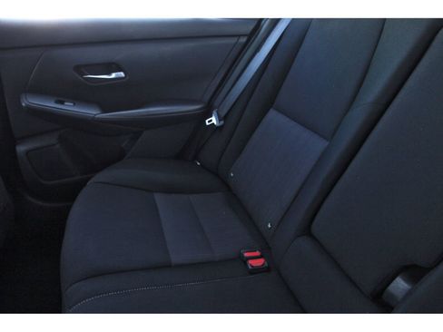Used 2021 Nissan Sentra SV FWD image 14