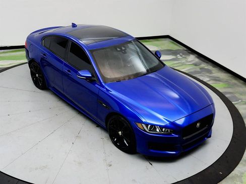 Used 2017 Jaguar XE R-Sport RWD image 35